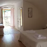 Couette-café Le Clarou Et D'hôtes 3*