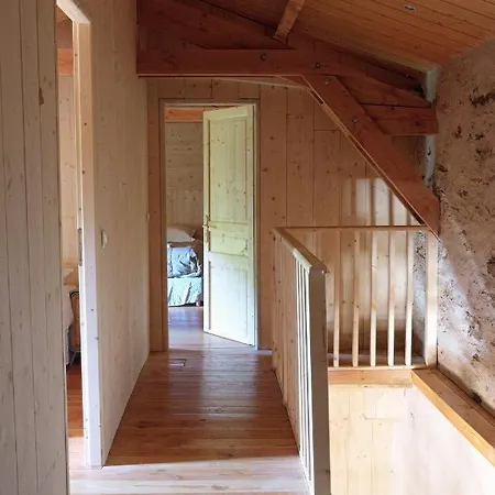 Le Clarou Et D'hotes