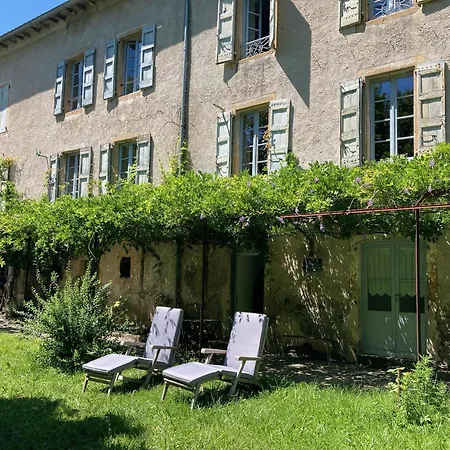 Le Clarou Et D'hotes Bed & Breakfast