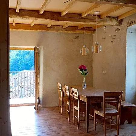 Le Clarou Et D'hotes Bed & Breakfast Valleraugue