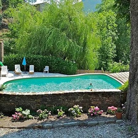Le Clarou Et D'hotes Bed & Breakfast