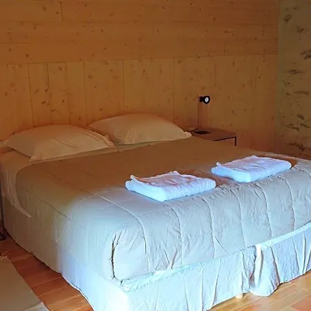 Le Clarou Et D'hotes