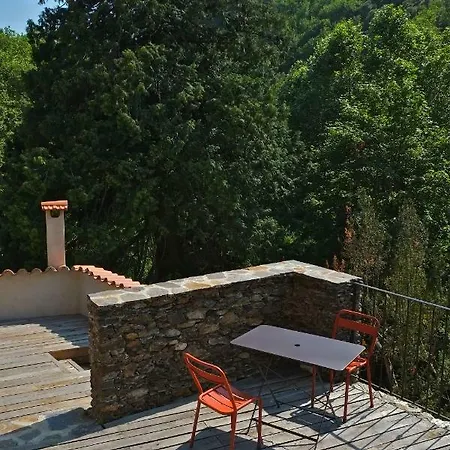Le Clarou Bed & Breakfast *